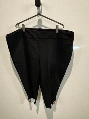 JM Collection Women's Pull-on Rhinestone XX Black Capris Size XL